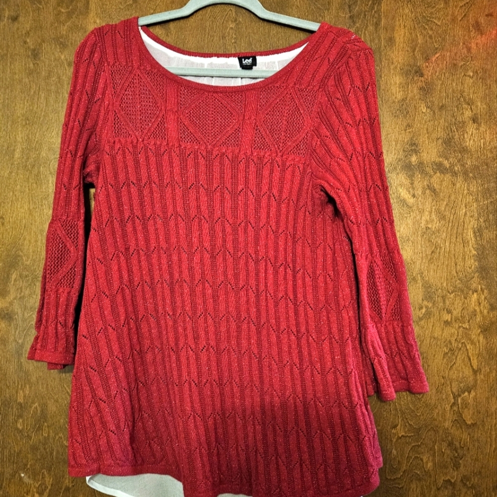 Lee Sparkly red Sweater size Large